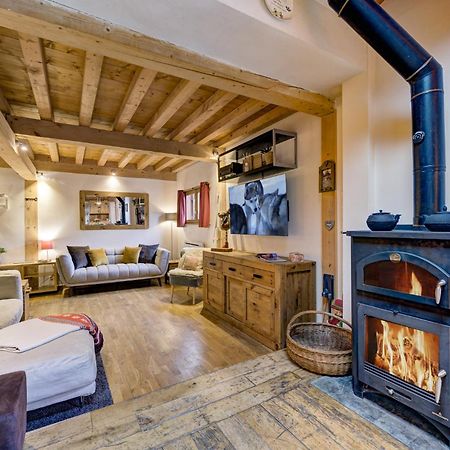 Tiki Lodge - Hot Tub & Sauna Chamonix Dış mekan fotoğraf